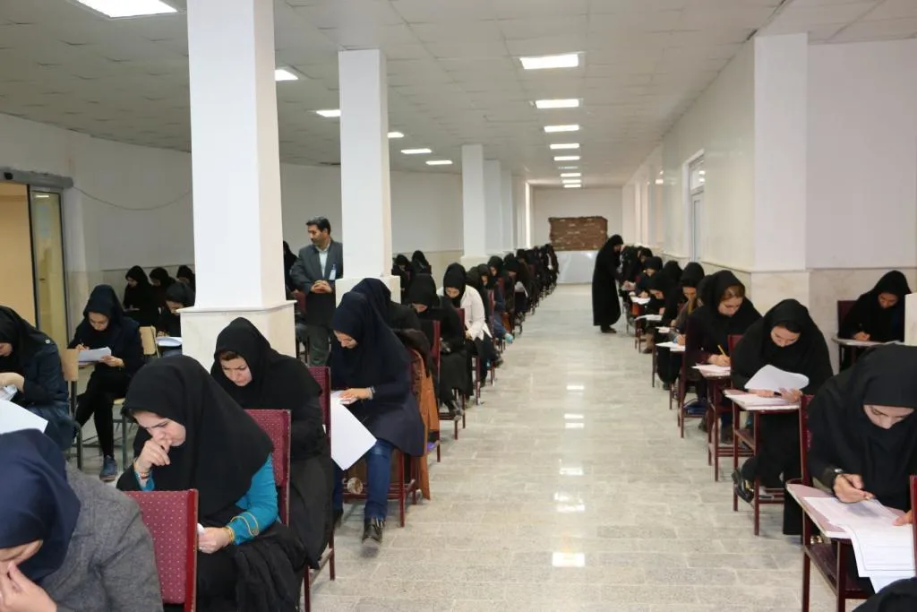 آزمون جذب نیروی انسانی شرکتی در  دانشکده علوم پزشکی مراغه با همکاری شرکت تعاونی خدماتی بهداشتی درمانی شفا برگزار شد