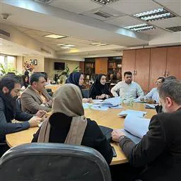 حضور دکتر خواجه بیشک در دفتر مدیر کل اداره امور مهندسی و پیگیری طرح معماری بیمارستان 350 تختخوابی دانشکده علوم پزشکی مراغه 
