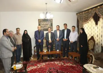 دیدار رییس و مدیران دانشکده علوم پزشکی  با خانواده معظم شهداء