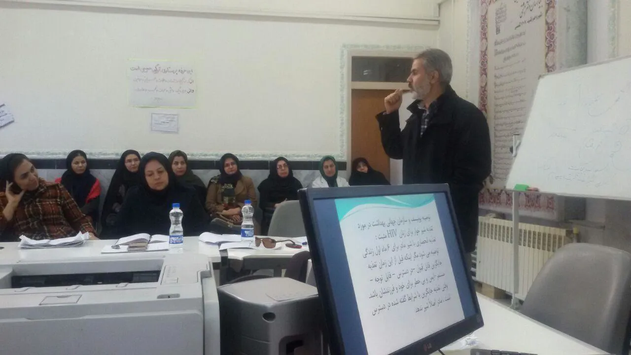 برگزاری کارگاه آموزشی ترویج تغذیه با شیر مادر برای پرستاران و ماما ها