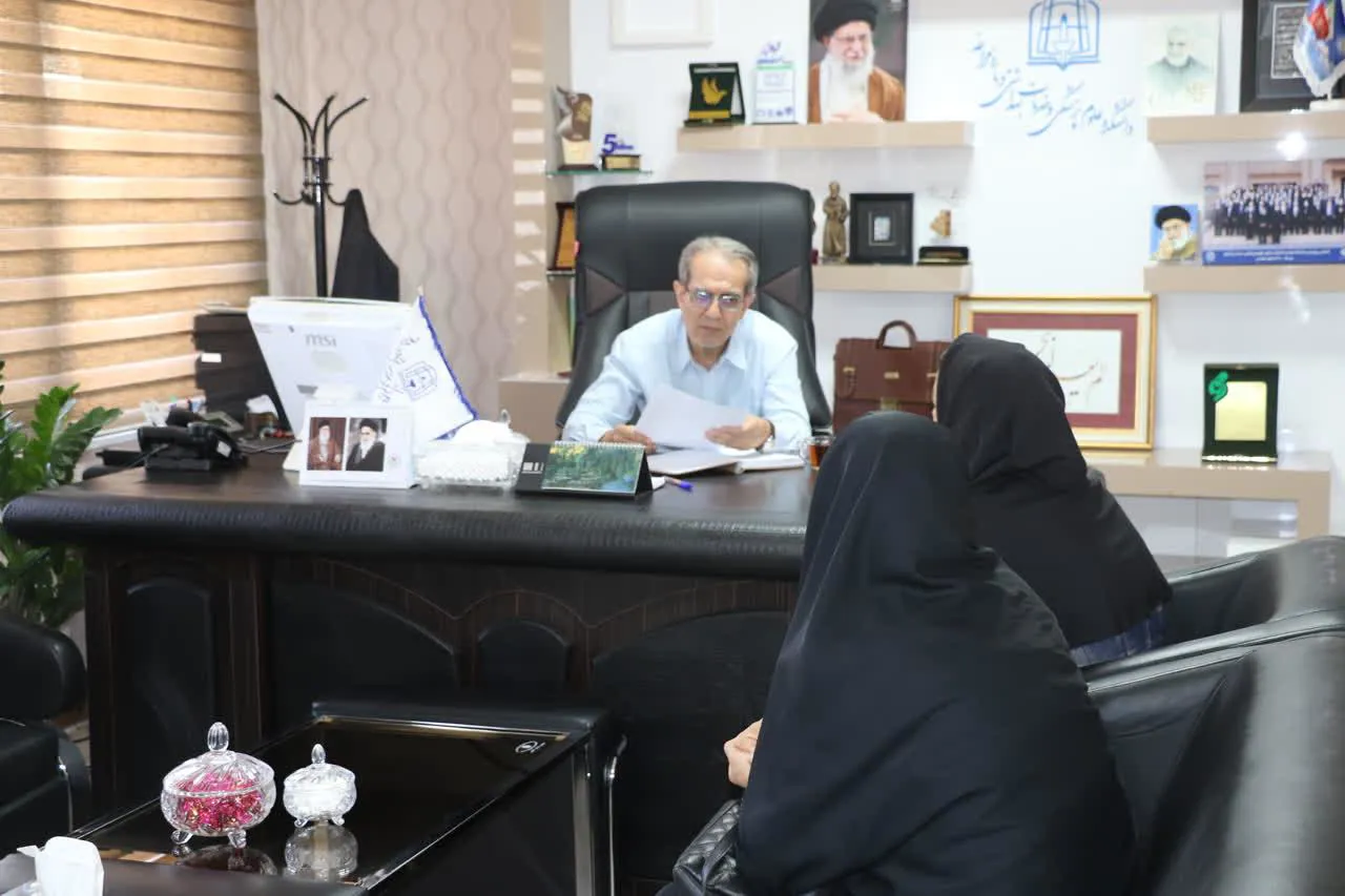 برگزاری دیدار مردمی رئیس دانشکده علوم پزشکی مراغه در روزهای سه‌شنبه