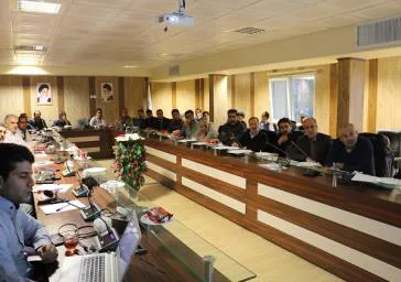 کارگاه آموزشی آشنایی با سامانه تدارکات الکترونیکی دولت برای کارکنان دانشکده برگزار شد