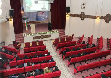 دوره ضمن خدمت آموزش به بیمار برای گروههای پرستاری و مامایی برگزار شد
