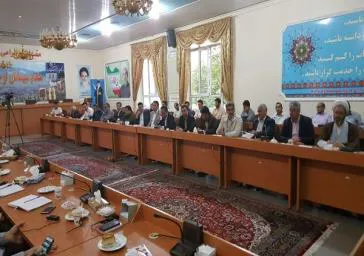 رئیس دانشکده علوم پزشکی و خدمات بهداشتی درمانی مراغه در آئین تجلیل فعالان عرصه رسانه شهرستان مراغه حضور یافت