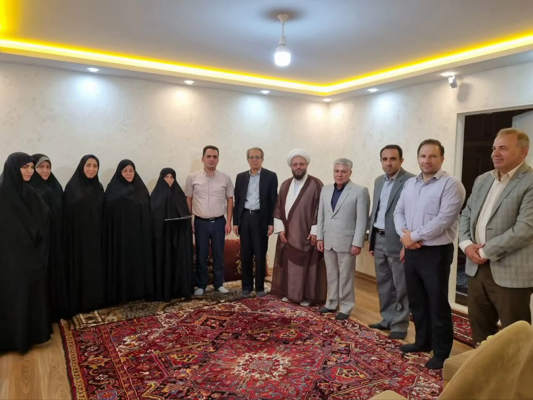 دیدار رئیس دانشکده علوم پزشکی مراغه با خانواده شهید ابوطالبی