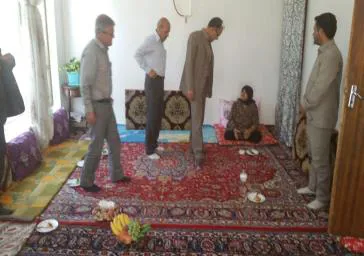 به مناسبت سالروز بازگشت آزادگان به میهن/رئیس دانشکده با خانواده آزاده و جانباز مرحوم بیرام بهزاد دیدار کرد