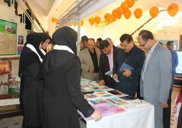 به پایان آمد این دفتر       حکایت همچنان باقی ست/ بازارچه خیرین سلامت مراغه برگزار شد
