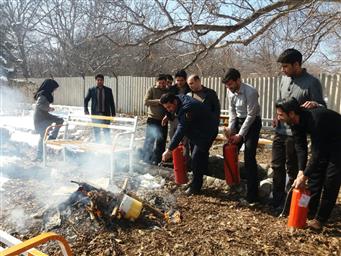 برگزاری جلسه آموزشی با موضوع آشنایی با ارزیابی و درمان اختلالات روانپزشکی برای پزشکان عمومی