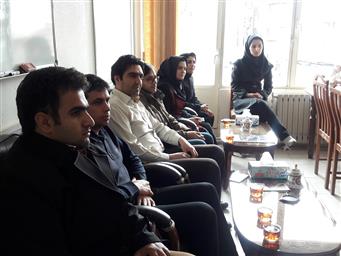 در سومین روز از هفته سلامت : اجرای برنامه پیاده روی خانوادگی در روستای گلستان علیا